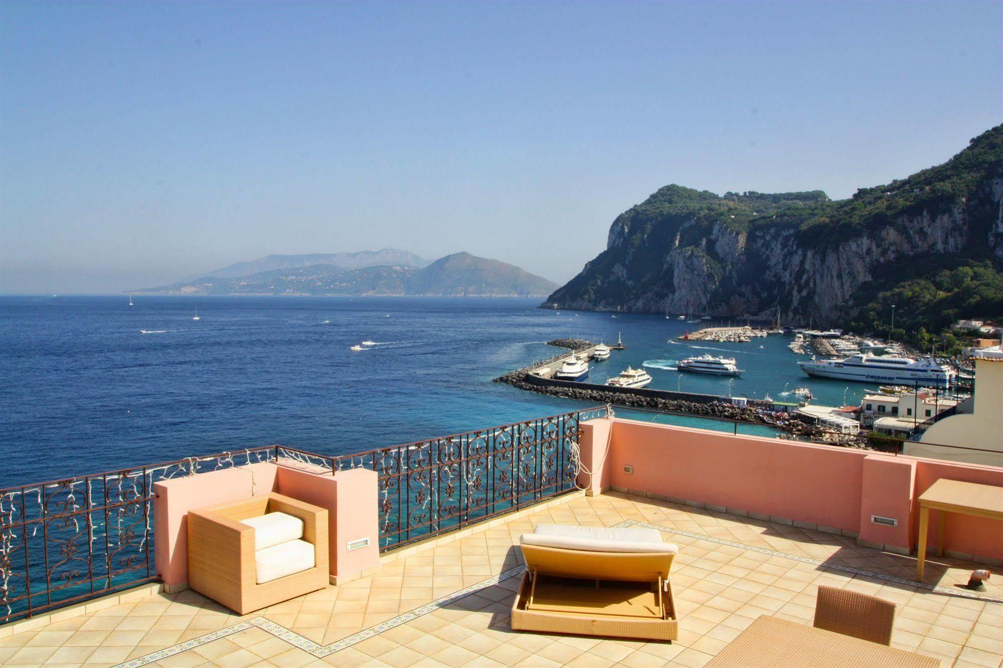 Capri Inn Exterior foto