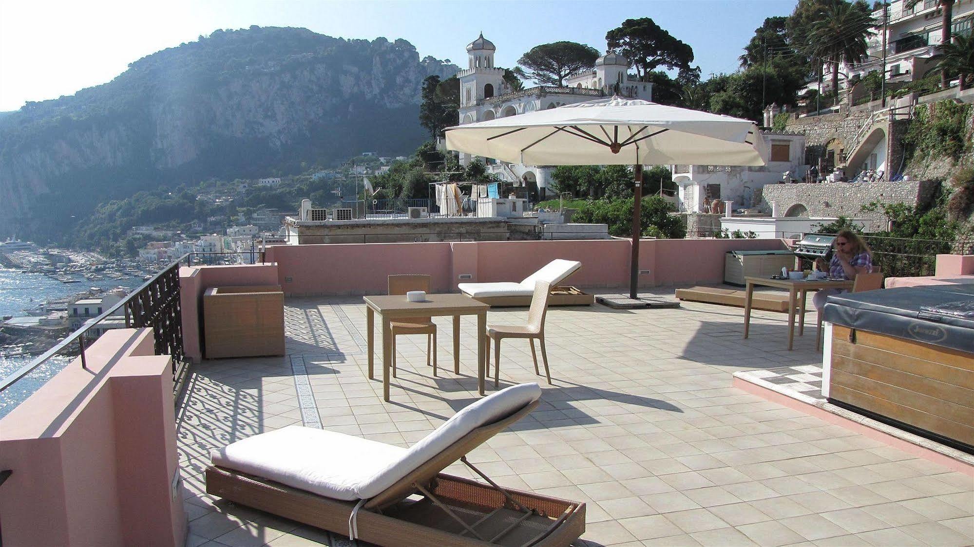 Capri Inn Exterior foto